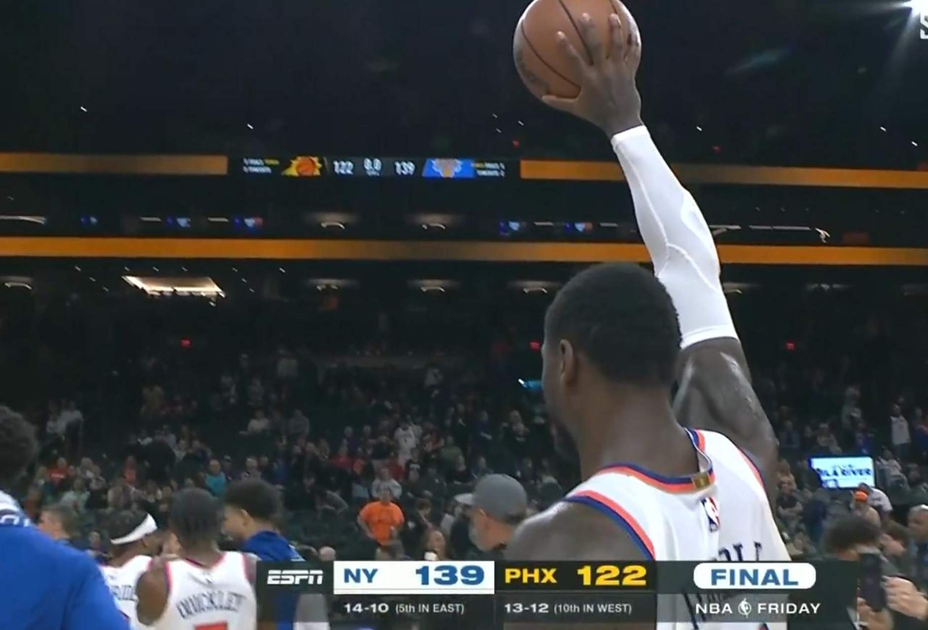 字母哥迎来五赛季高光表现，澳大利亚队球迷沸腾！的简单介绍