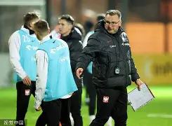 关于大坂直美焦点对战，莱万多夫斯基与50激战西班牙队分钟，刷新纪录胜负难料！的信息